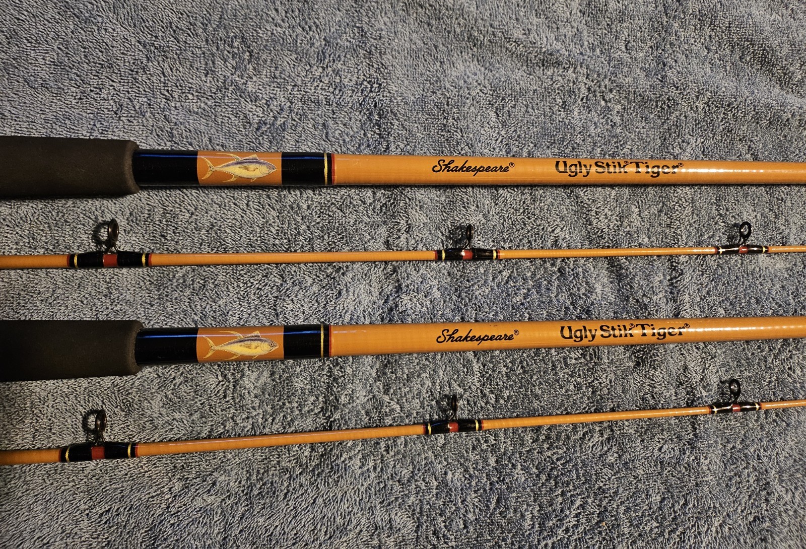 Shakespeare UglyStik Tiger BWD 2200 8′ Med Lite 12-30lb Casting Rods Set of 2