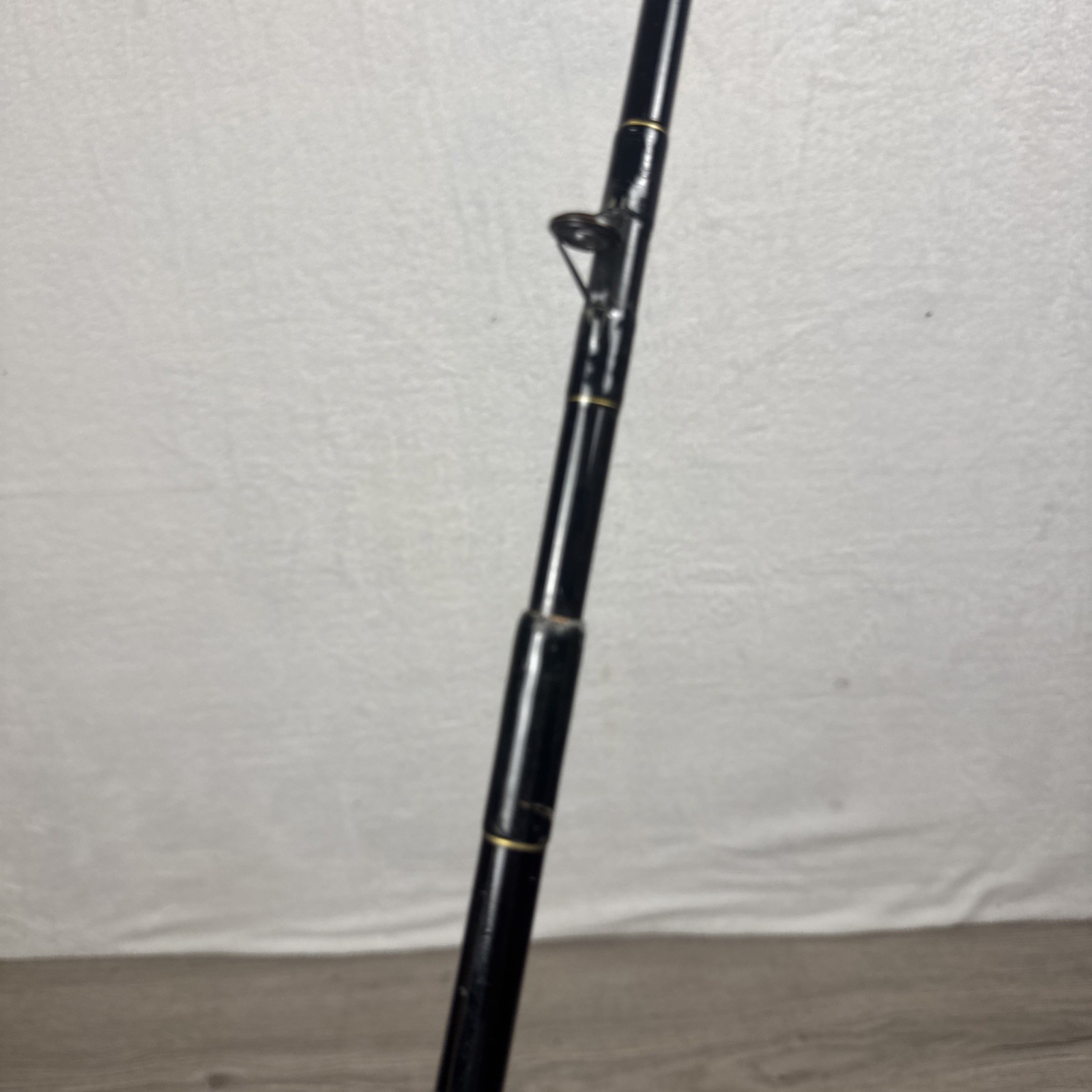 Shimano 2 Piece Triton Heavy Duty 12-25 Lb TDR-1703 7’ Down Rigging Trolling Rod