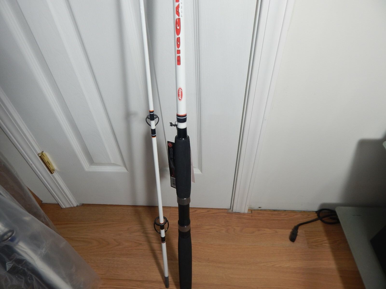 BERKLEY ( BIG GAME) Spinning Rod, 8′-0 MH, Line 12-30lb. (BGS802MH)