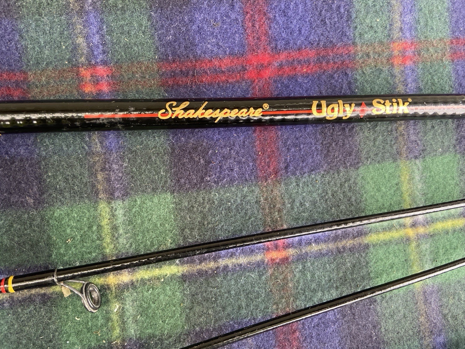 PAIR OF SHAKESPEARE UGLY STIK SPL 1100 6’6″ MED. ACTION 2 PIECE SPINNING RODS