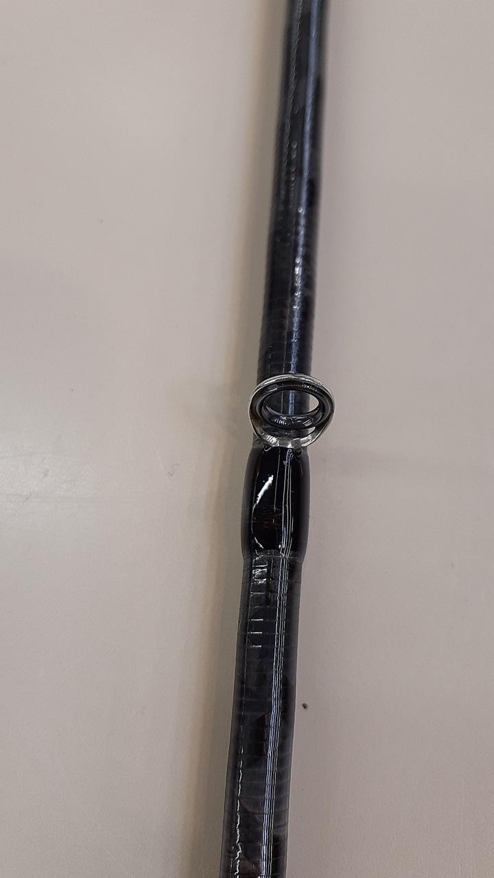 APIA FoJin’R Grand Swell 108in Seabass Fishing Rod 10ft8in, 212g, Crack Guides