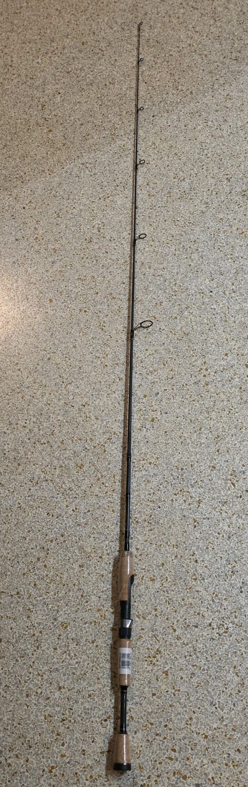 Pfluger Trion PFGTRIS561L 5’6″ Light Action ( Ultra Light) Rod