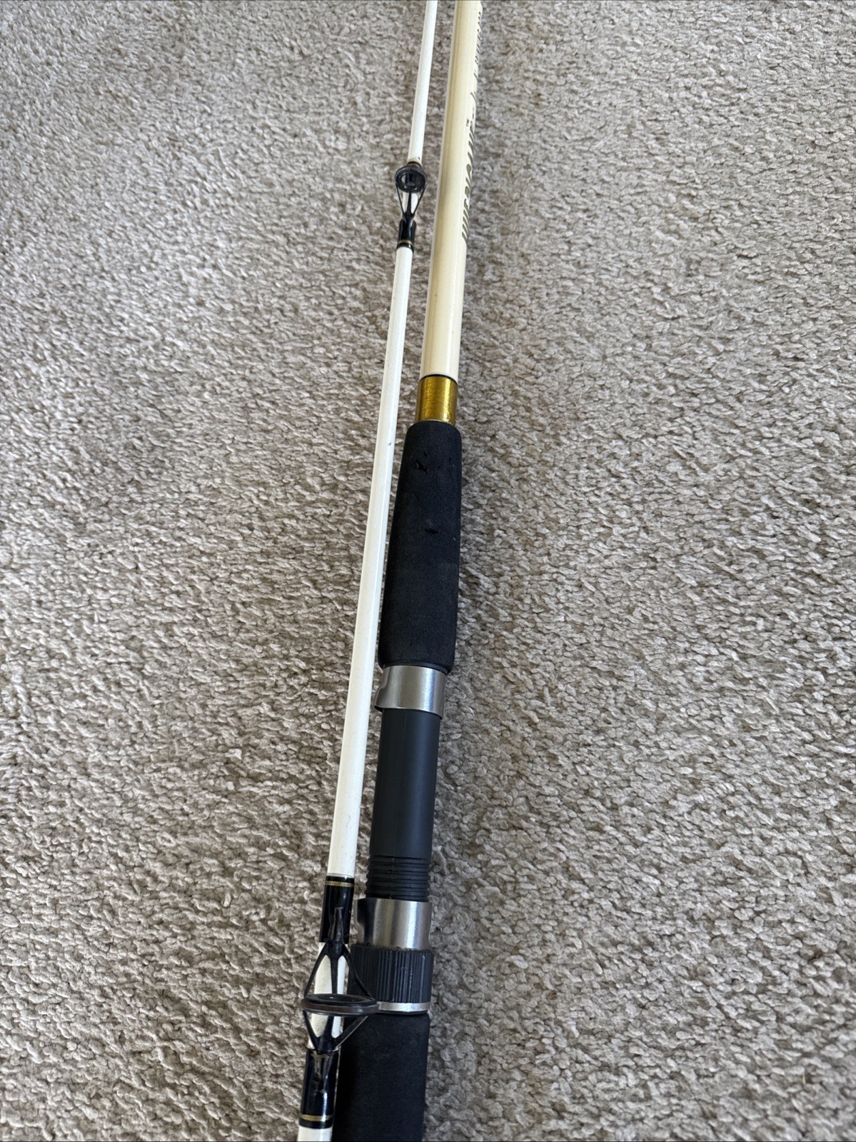 HURRICANE MODEL HC-576 8’ 2 PC MEDIUM HEAVY ACTION SPINNING ROD 12-20 LB TEST