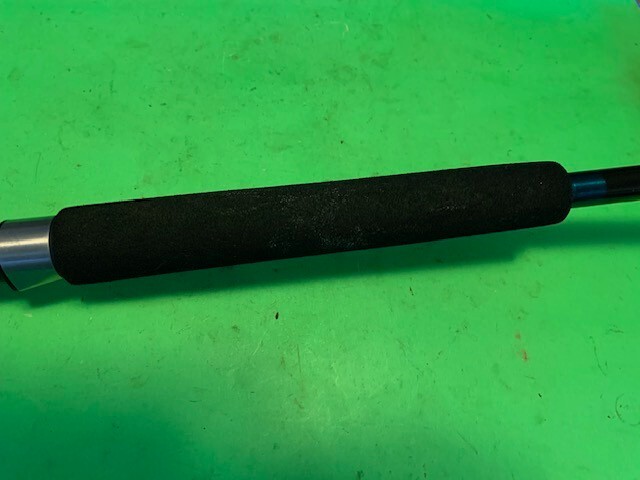 CALIFORNIAN BUILT BY PENN 6 FOOT 6 INCH 30 TO 60 POUND CONVENTIONAL FISHING ROD