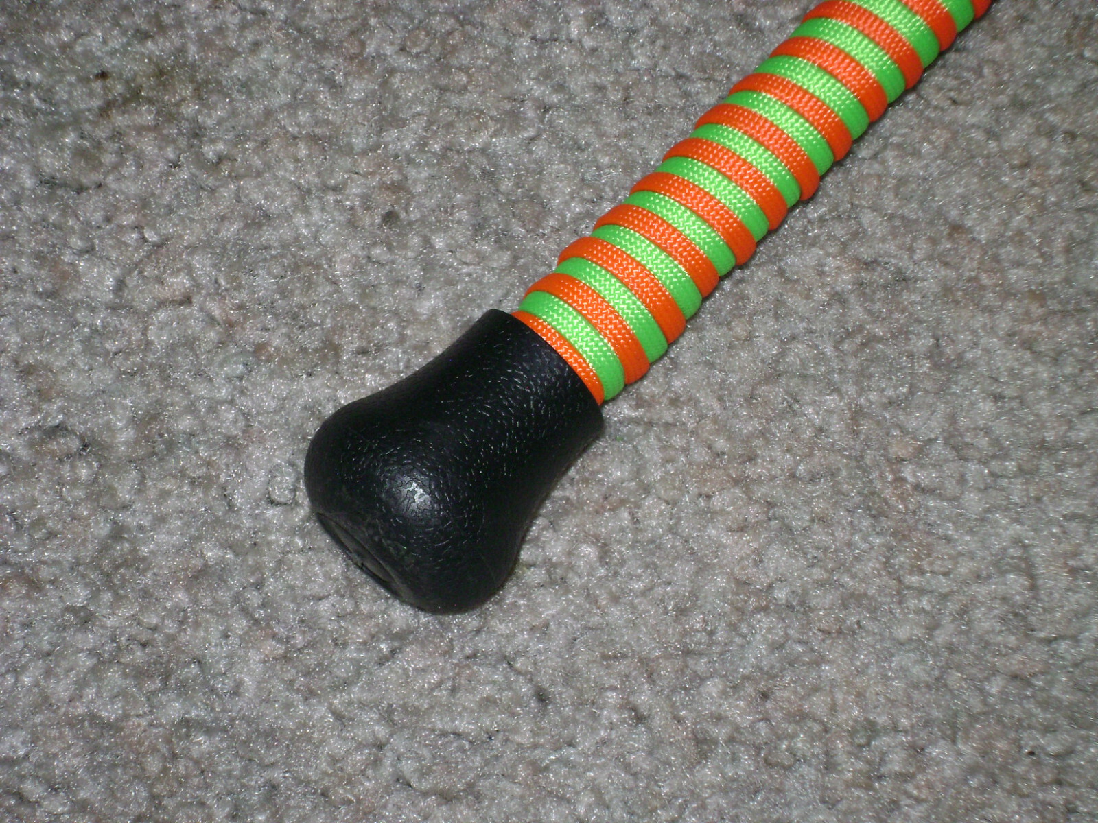 GLOW ROD MEAT HUNTER FLEX 6′ CAST -MADE IN USA -GLOWS ORANGE UNDER BLACK LIGHT !
