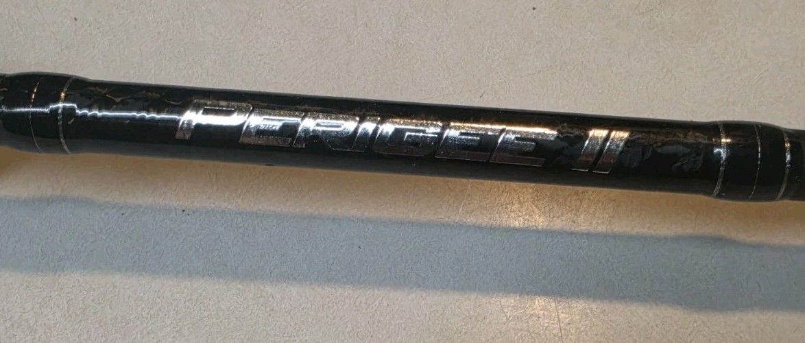 KastKing Perigee II Casting Fishing Rod Inshore Fishing 7’1″ KKR-PG2-C71MH
