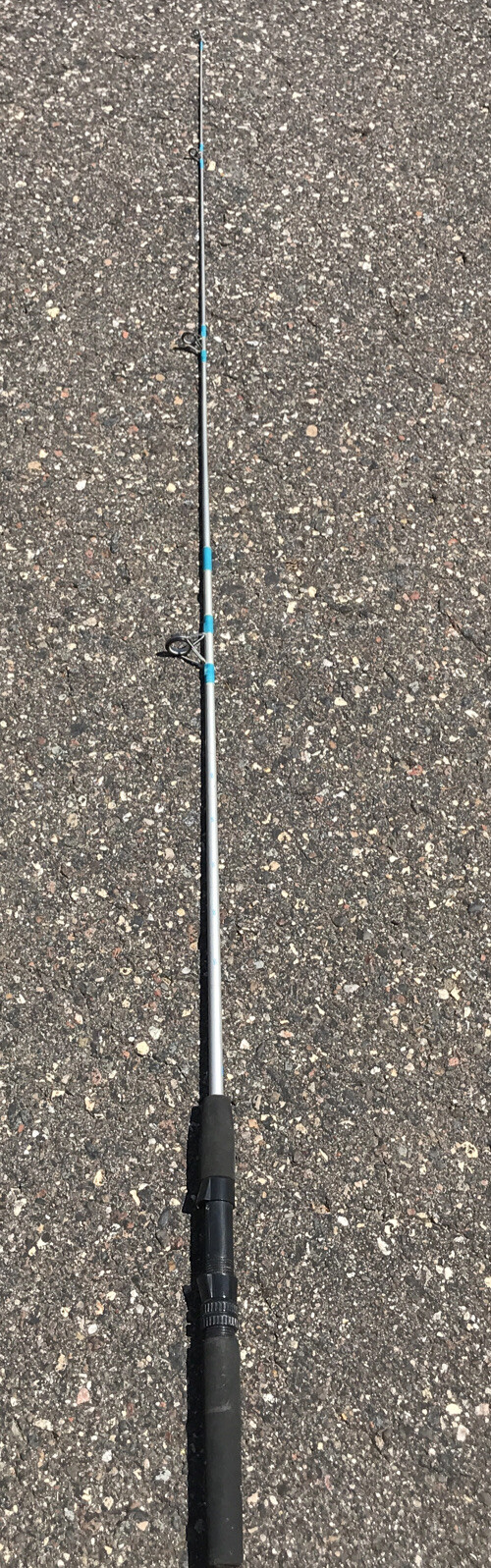 Ryobi Fintek Silver Stik Graphite Fishing Rod SS260M 4-10# Lure 1/8-3/8 2 pc