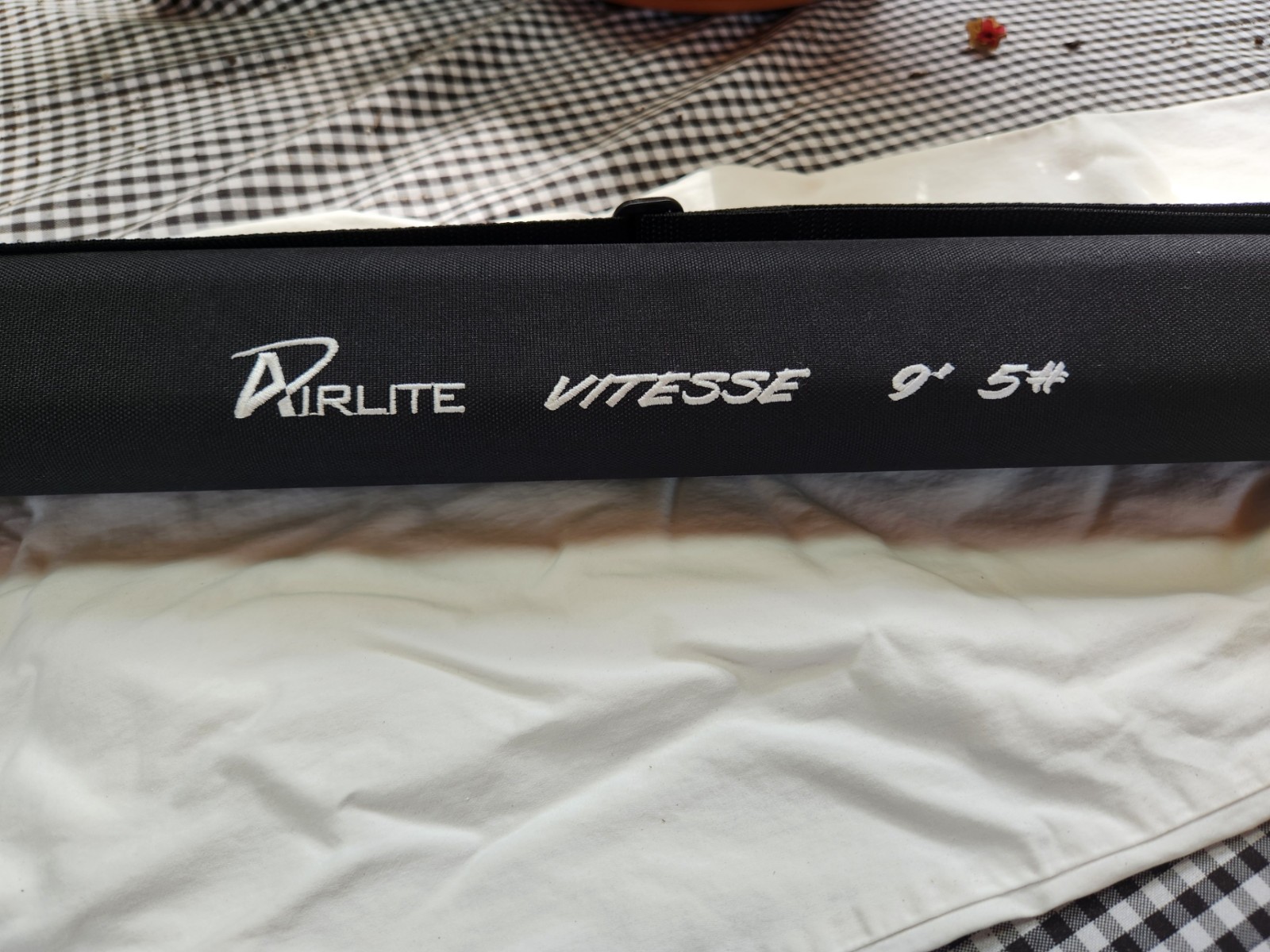 Mayfly Outdoors Airlite Vitesse 9ft 5wt 4pc Rod w/Orig Tube & Rod Sock BRAND NEW