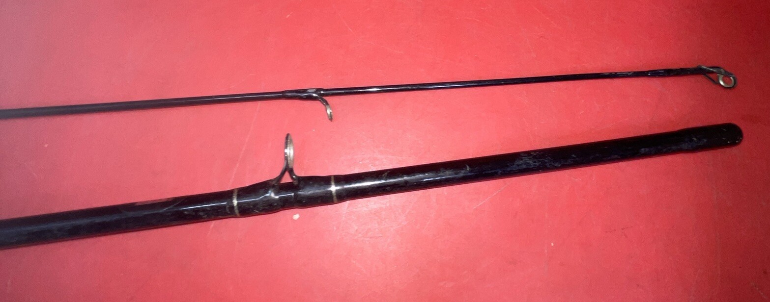 Zebco Mercury MERC562M 5’6″ 2-Piece Casting Fishing Rod & Fshing Reel