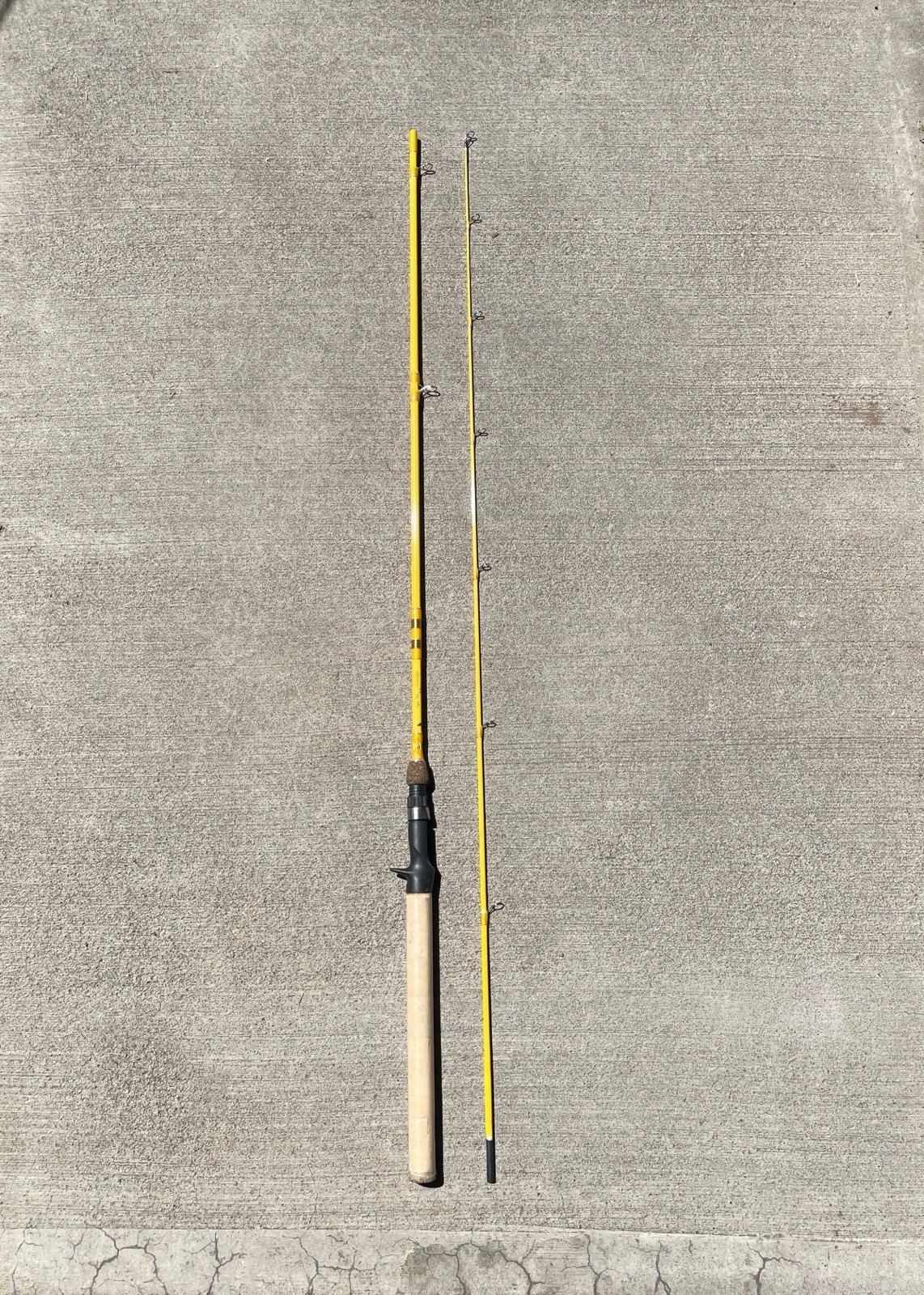 Eagle Claw Featerlight Kokanee FL209C2-7′-6″ Casting Med Light 2 Pc Rod – MINT