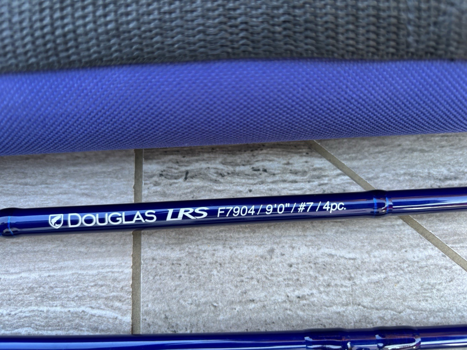 Douglas LRS 7904 9ft 7wt 4pc Freshwater Fly Rod – Blue