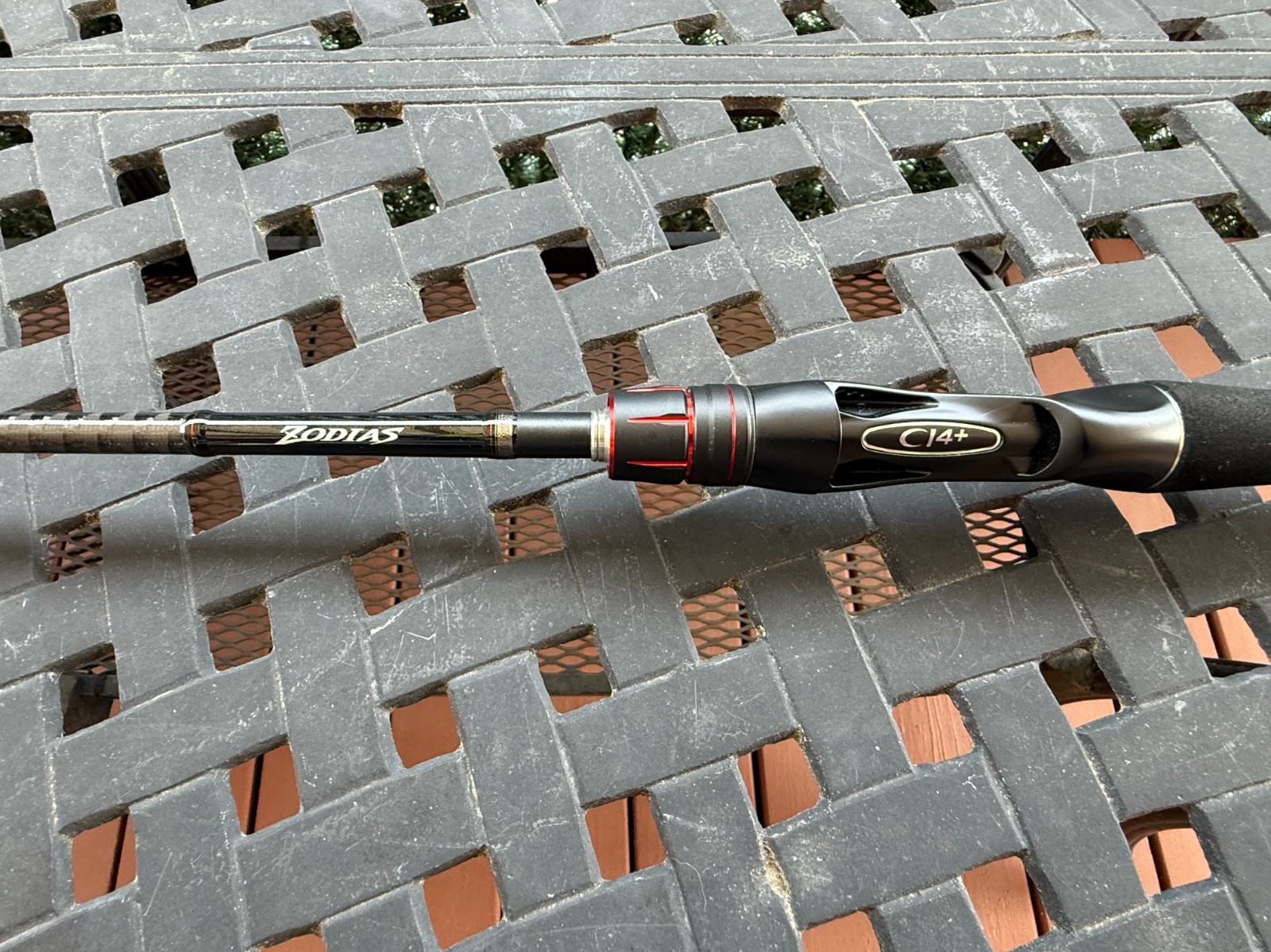 Shimano Zodias 1610ML (JDM), 6’10”, Medium Light, Fast, 8-16lb, 3/16-1/2oz, Cast