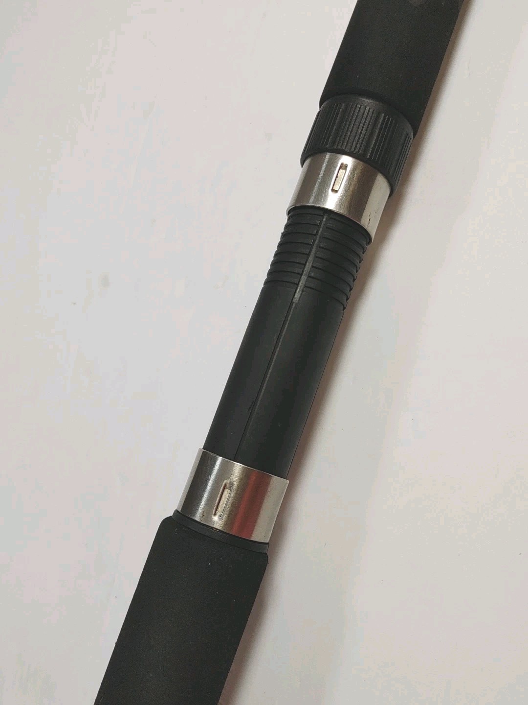 Shimano 8’ FX-2803A 2pc Spinning Fishing Rod 10-17 lb Line 1/2-1 3/4oz CLEAN