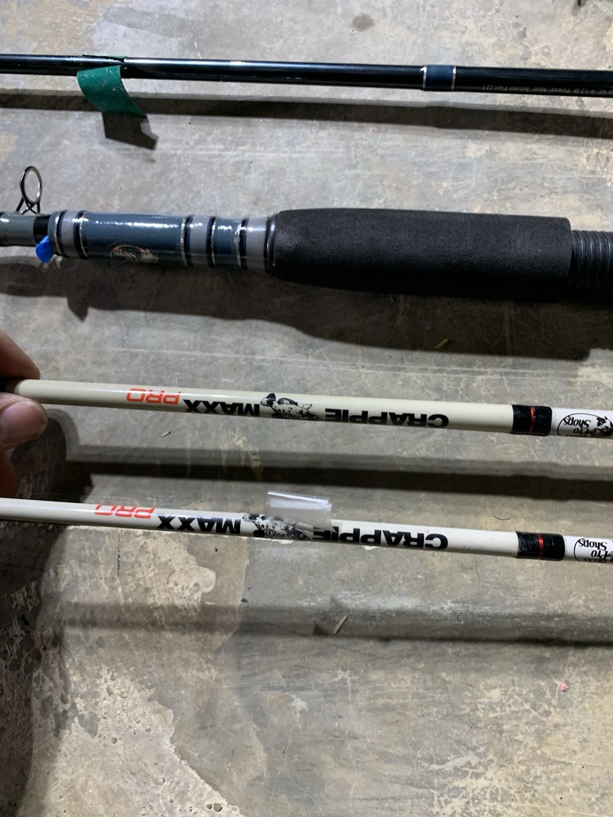 LOT OF 10 BASS PRO SHOPS FISHING RODS (BROKEN)