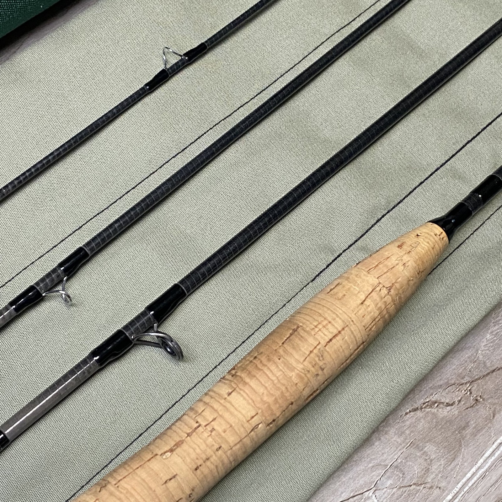 ORVIS Graphite TRANSTREAM 8’0” 3wt Fly rod w/Tube Case Sock