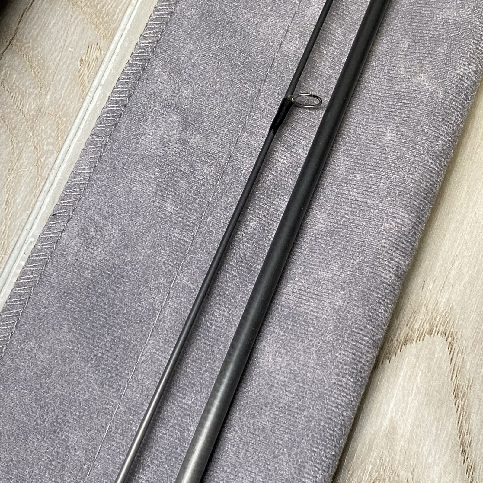 [Beautiful] G. Loomis GLX FR1083 9’0″ 3wt Fly Rod