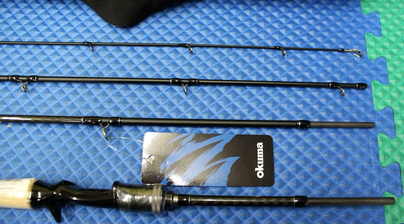 Okuma Voyager Signature Freshwater Rod 7′ 2″ Medium 4-Pc W/Soft Case VSS-C-724M
