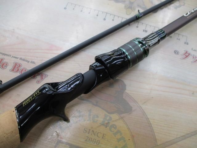 Megabass Orochi X10 F3-610XT 2P RAPID VIPER Bass Rod Used