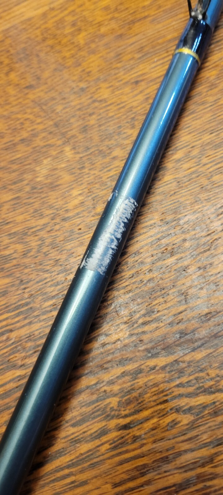 Shakespeare Durango DSC56-2M 2-Piece 5’6″ Casting Fishing Rod