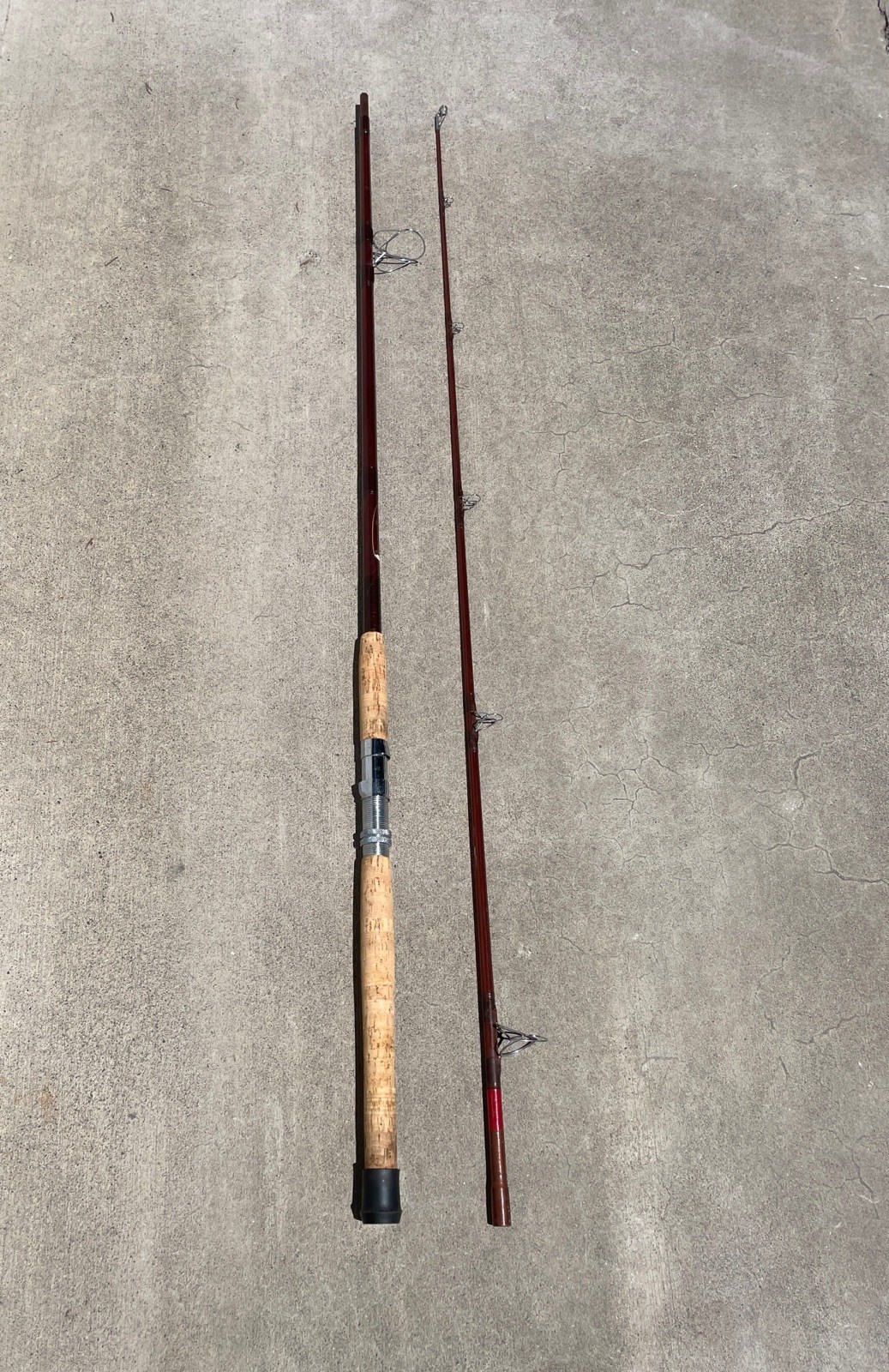 RARE VTG Quick Finessa 6090R 9’ Two Piece Spinning Surf Fishing Rod – EXCELLENT!