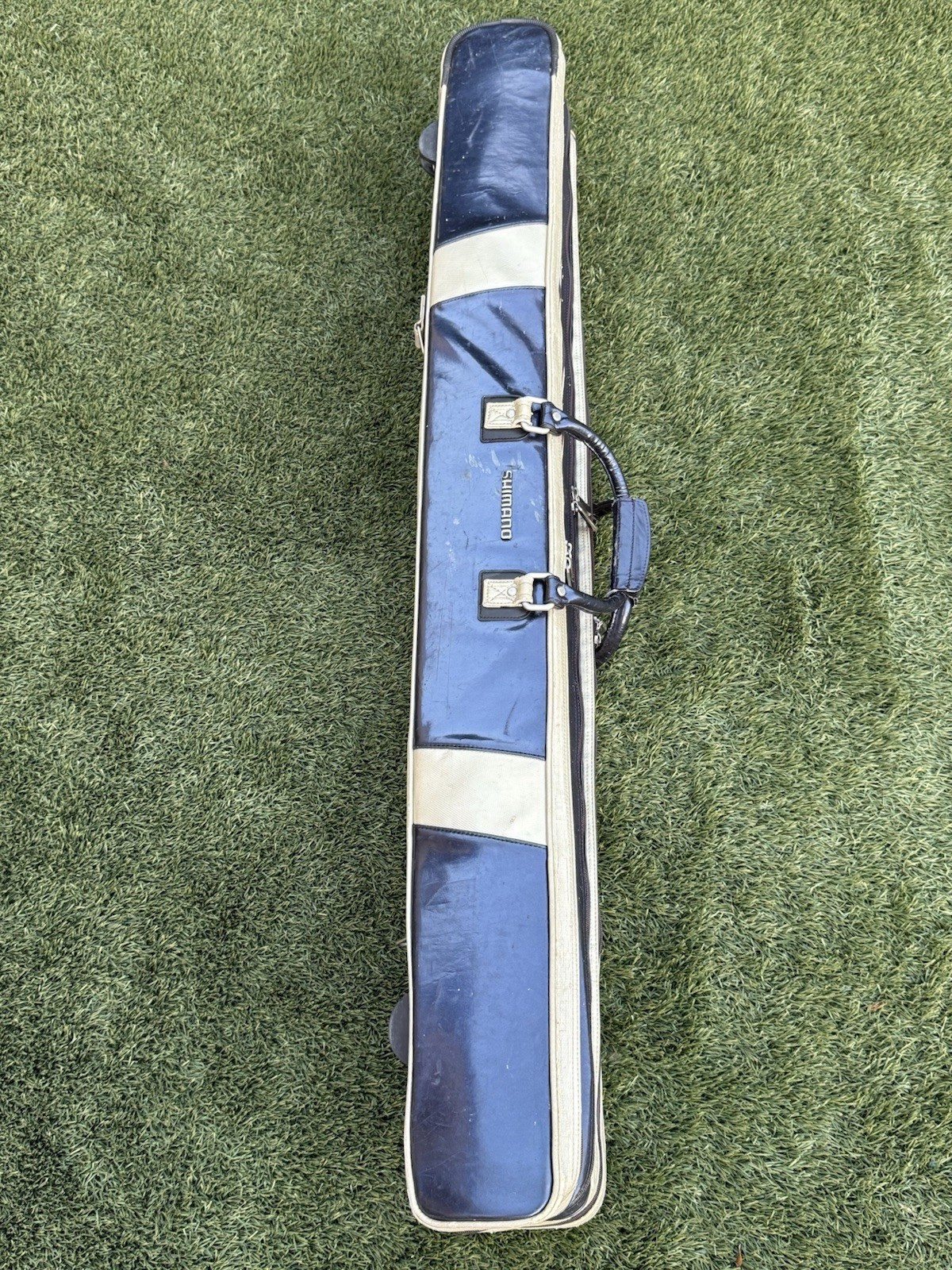Used Shimano Herabuna Set – Rod Case, Bag, & Umbrella