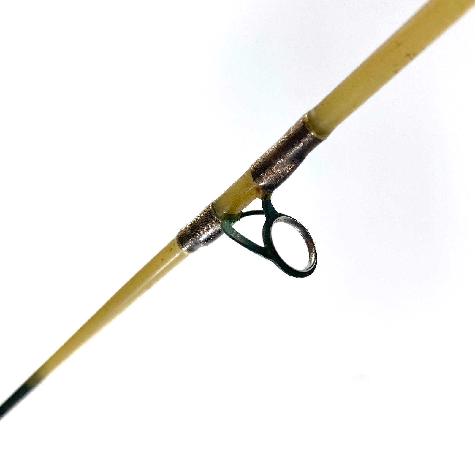 ABU GARCIA WORKHORSE WHSSU902MH Spinning Rod ~ 9′ ~ 2Pc ~ Fresh & Saltwater ~ VG