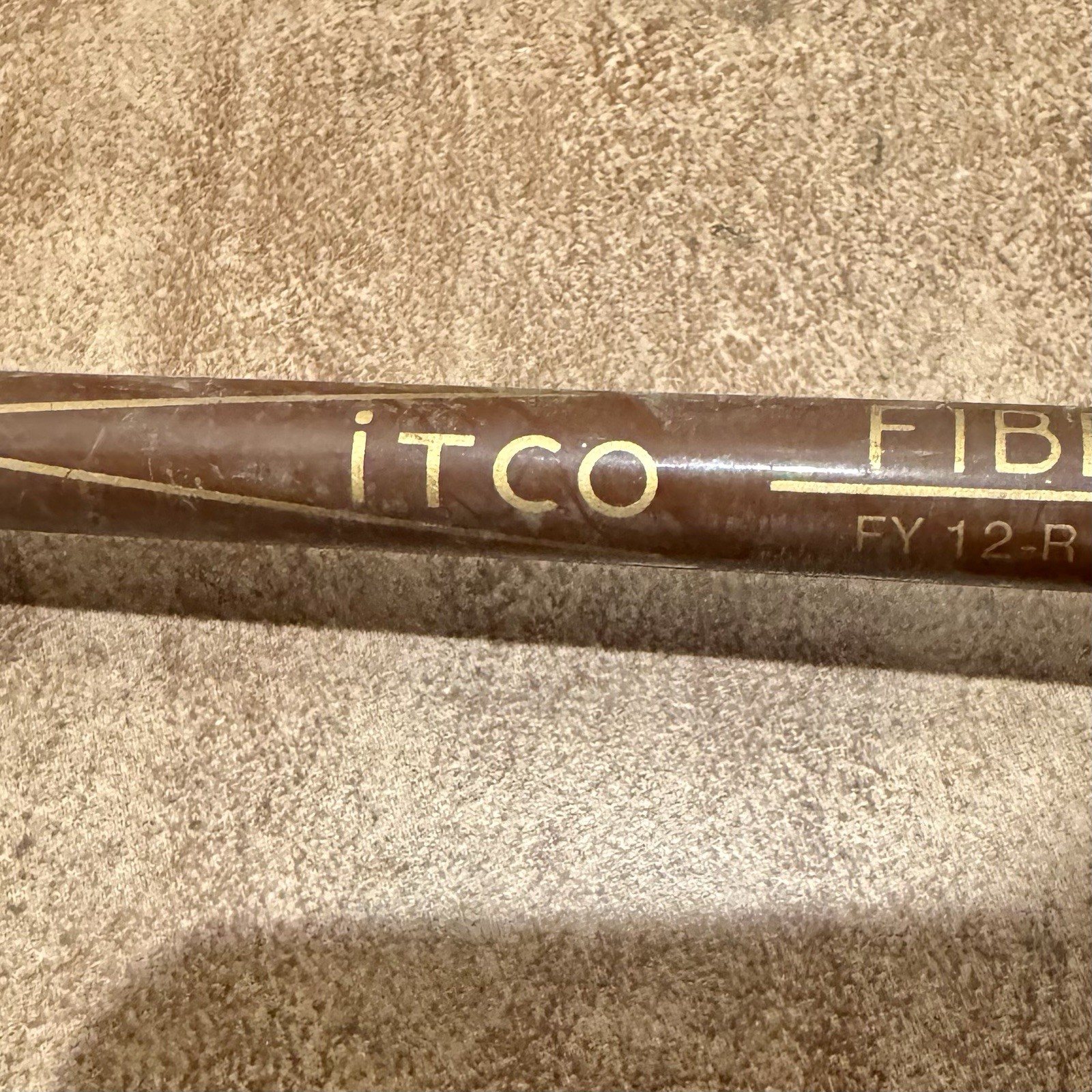 Shakespeare ITCO Fiber Glass Fly Fishing Rod Pole FY 12R 8ft Long 7 8 Fiberglass