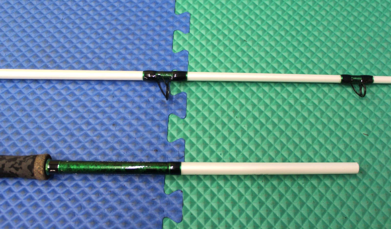 Okuma Record Chaser Catfish Alligator Gar Spinning Rod 2-Pc Hvy 10′ RC-S-1002H