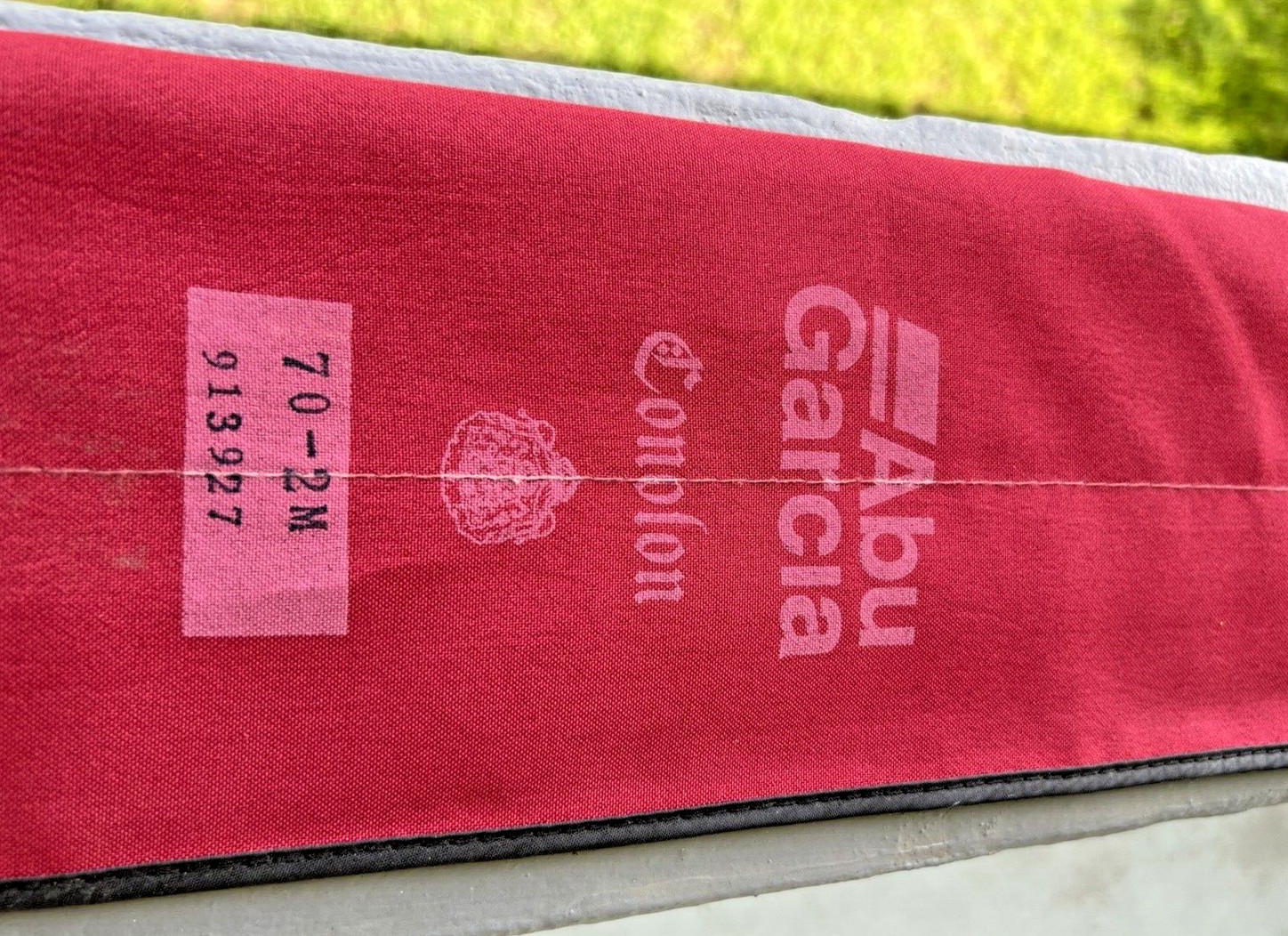 ABU Garcia Conolon 7’ 10-30g Two-Piece Graphite Rod With Carrying Bag Mint Cond.