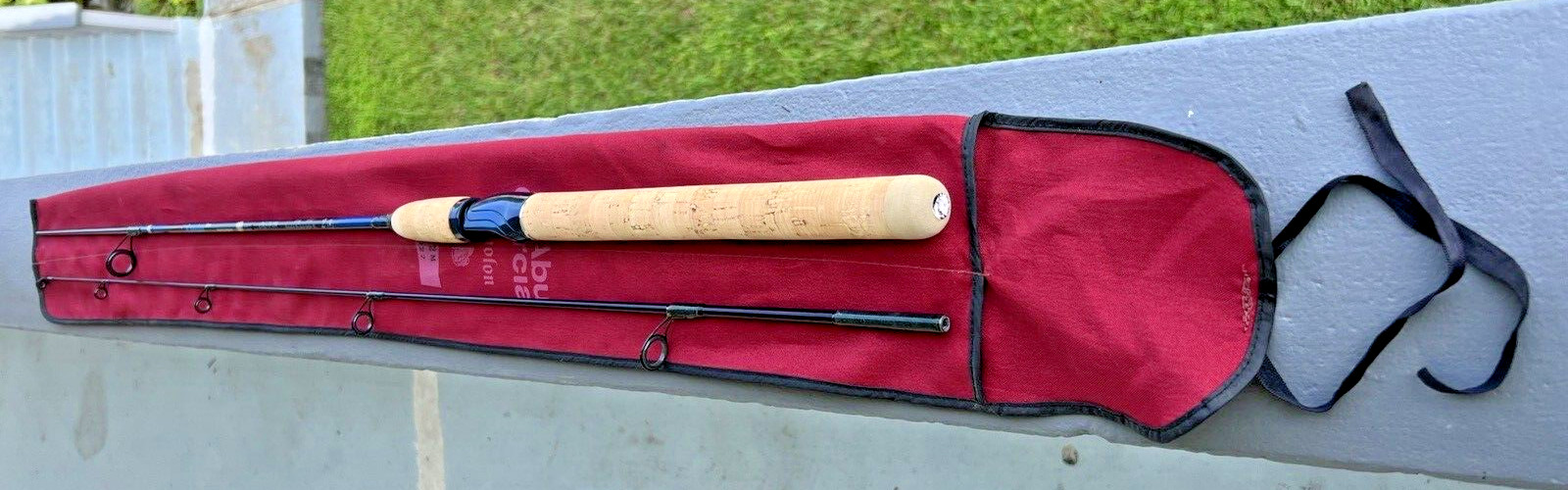 ABU Garcia Conolon 7’ 10-30g Two-Piece Graphite Rod With Carrying Bag Mint Cond.