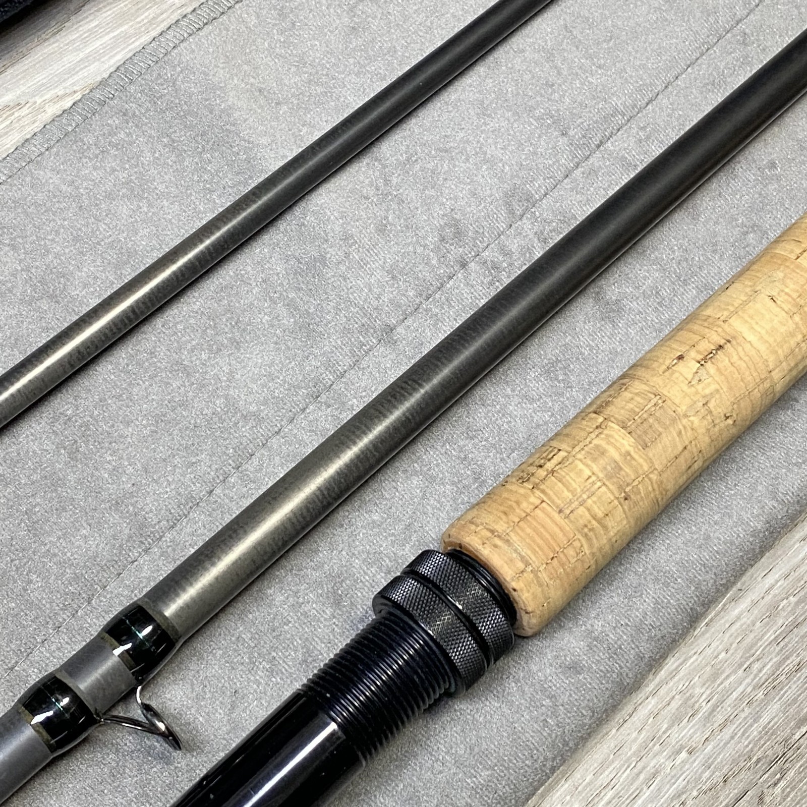 [RANK A] G. Loomis GLX FR18611/12-3 15’6″ 11-12wt Fly Rod W/Tube Sock Excellent