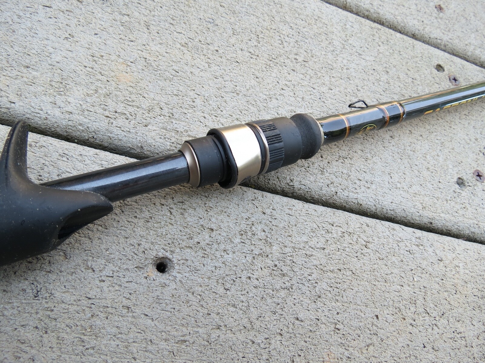 Bass Carbonlite bait casting fishing rod (lot#17340)