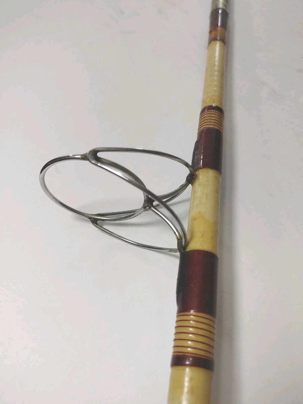 Shakespeare Wonderod SS-550-9′ Surf Fishing Rod 9′ 2 Pc. Vintage CLEAN & READY