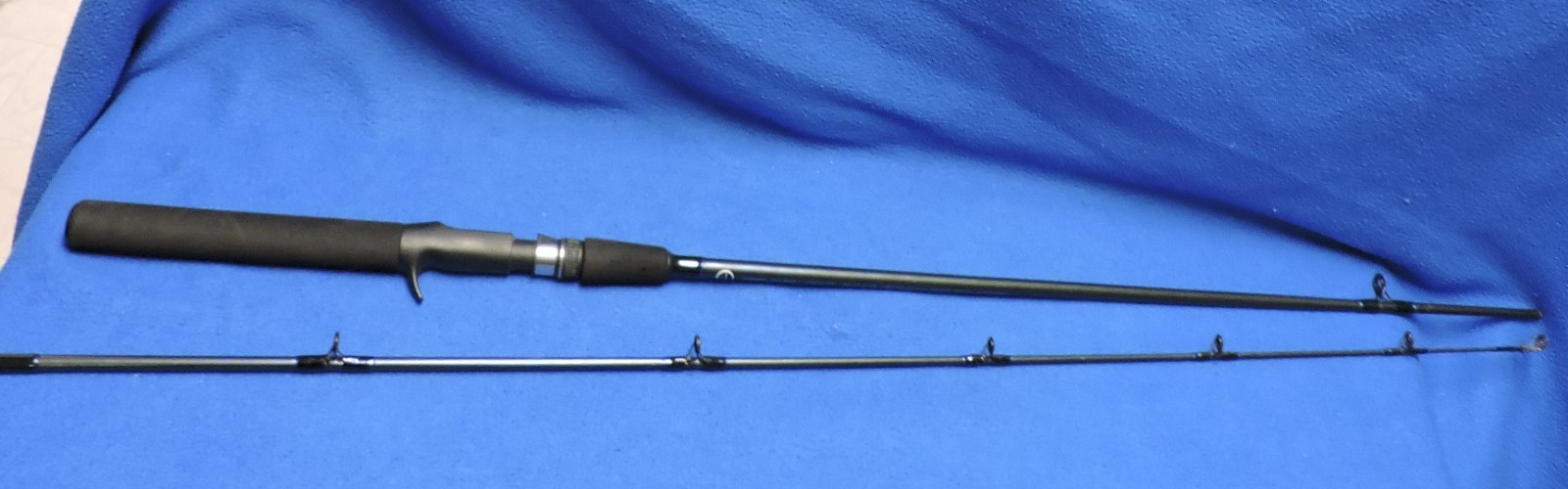 Shimano FX60MB-2pc 6ft Medium Fast Spinning Rod Great used Condition