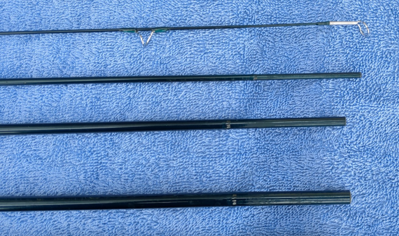 St Croix Rod, Legend Elite Saltwater Fly Rod, 9′ 8wt, ESW908.4, USA NF03905 Case