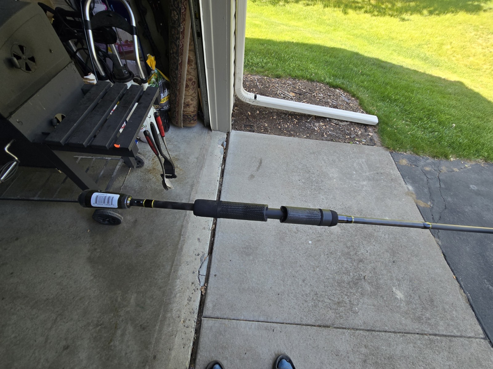 Team Lew’s Elite Series Spinning Rod: 6’9″ Medium Light Fast (NEW with tags)
