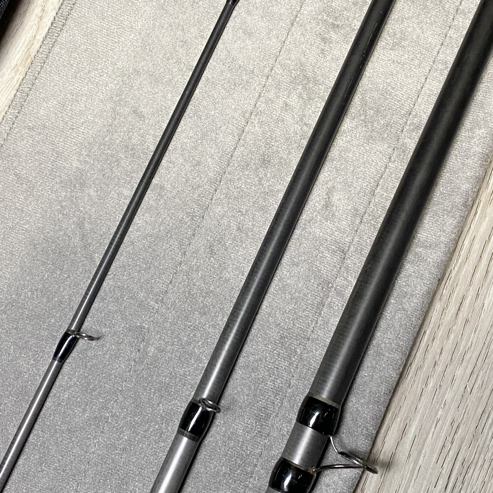 [RANK A] G. Loomis GLX FR18611/12-3 15’6″ 11-12wt Fly Rod W/Tube Sock Excellent