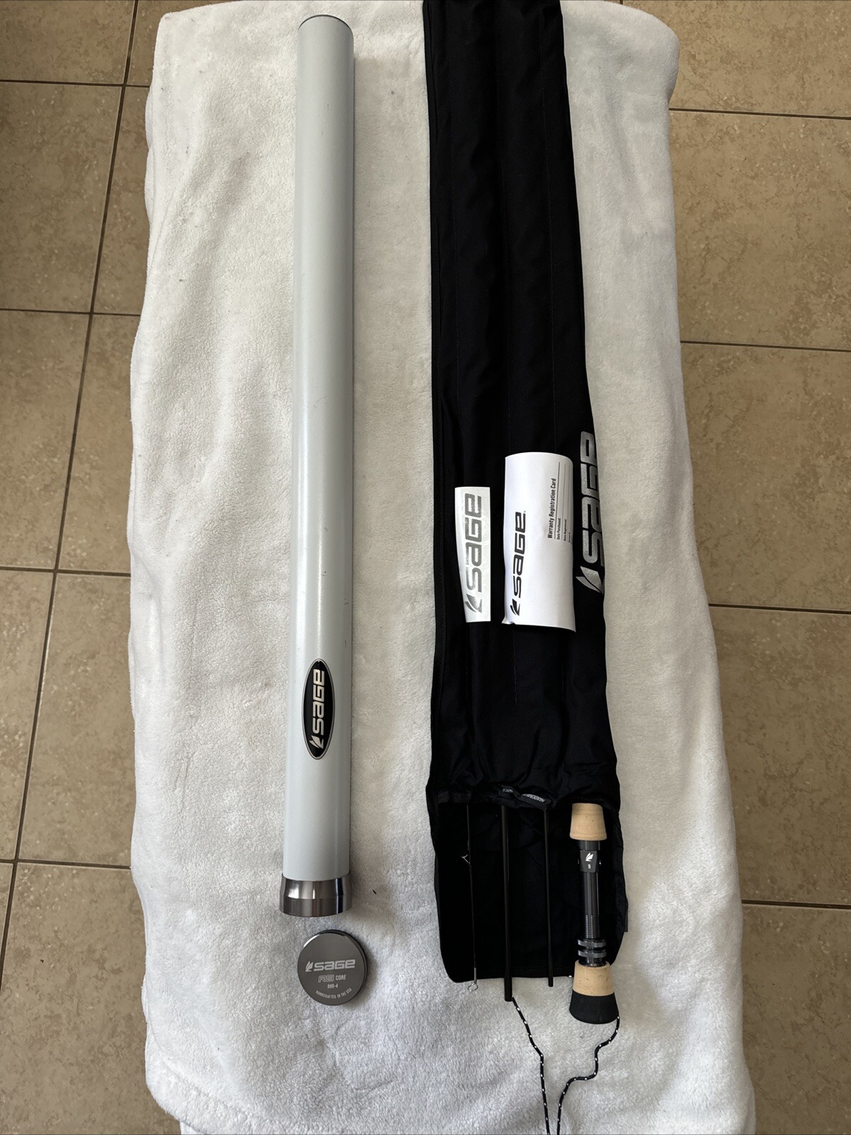 Sage R8 Core Fly Fishing Rod 9′ 9 Weight 4-Piece 990-4