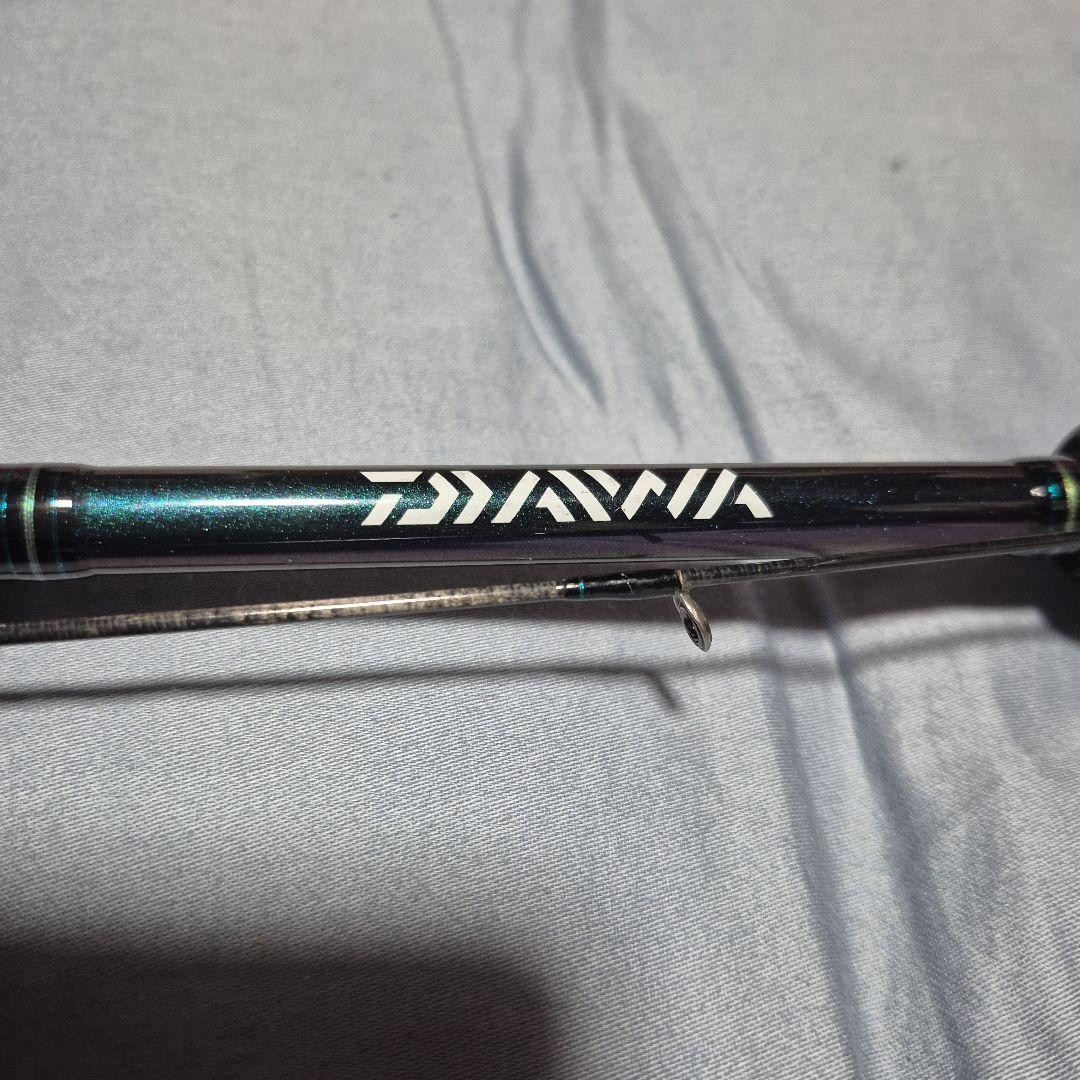 Daiwa Emeraldas Shore Jigging Rod Carbon Blue-Green Used