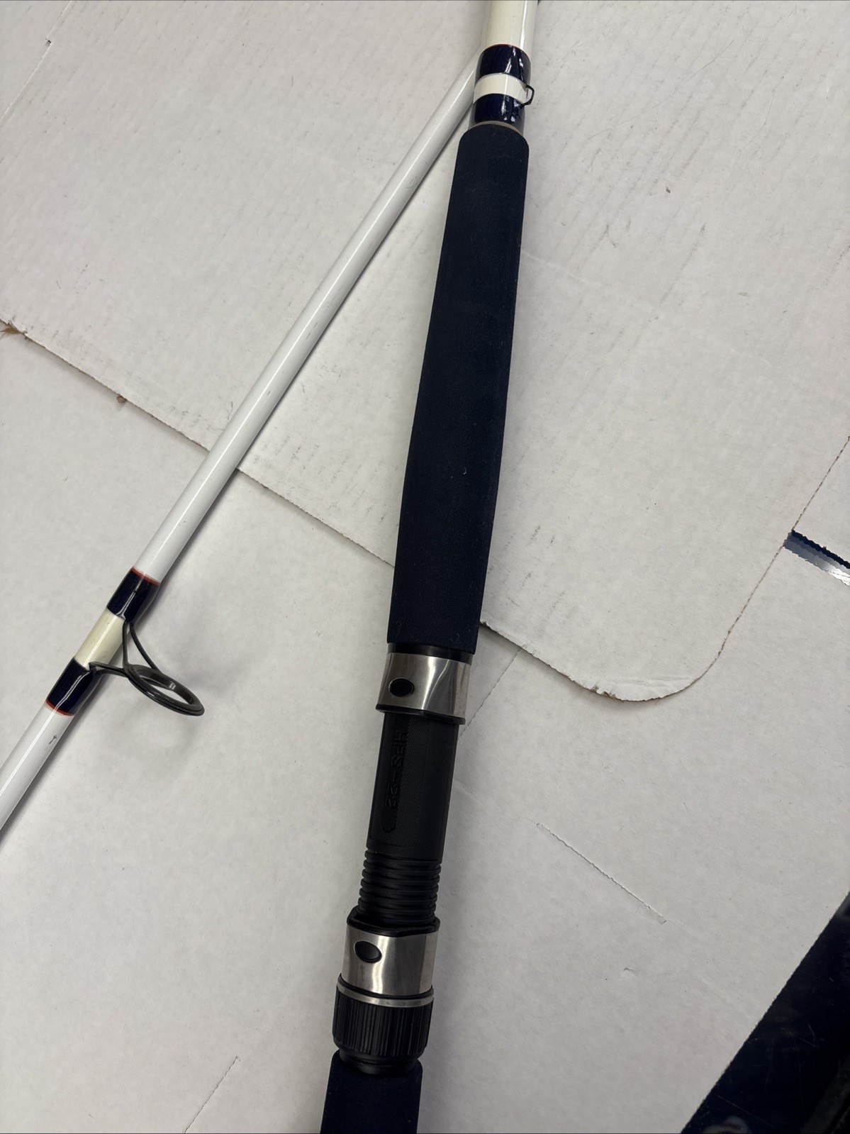 Eagle Claw Cat Claw Rod CC902HS 9’ Heavy Spinning Fishing Rod NOS