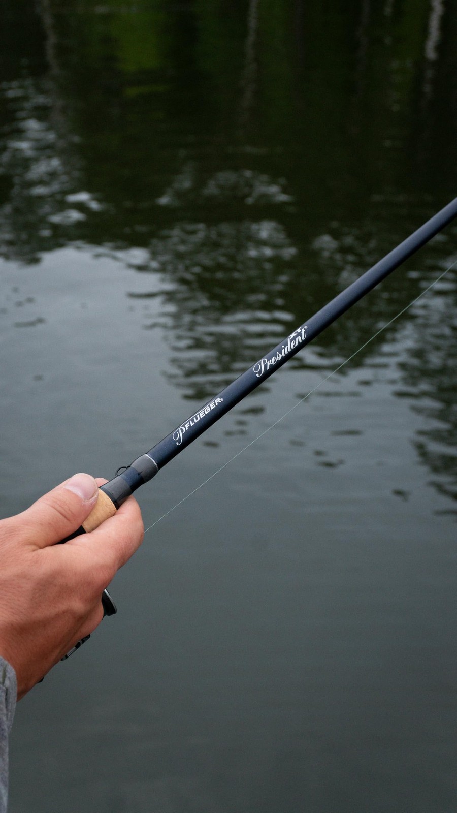 Pflueger 6’6″ President XT Spinning Rod, Medium Heavy Power, 2-Piece Graphite