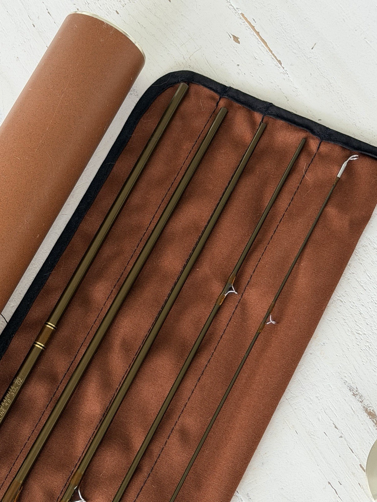 **BEAUTIFUL** 🔥*RARE* SAGE SLT 5wt 9’ft🔥~5Pc RARE TRAVEL ROD~🔥
