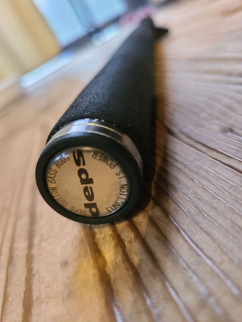 DEPS Sidewinder Out Cross Baitcasting Rod Grip EVA Used