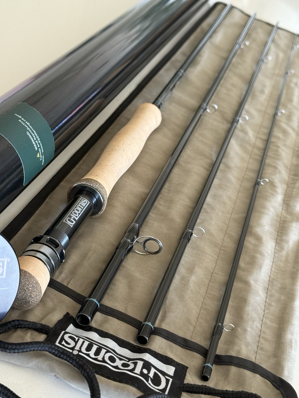 **BEAUTIFUL** G LOOMIS🔥NRX+ 5wt. 10’ft fly rod!!🔥~LQQK~