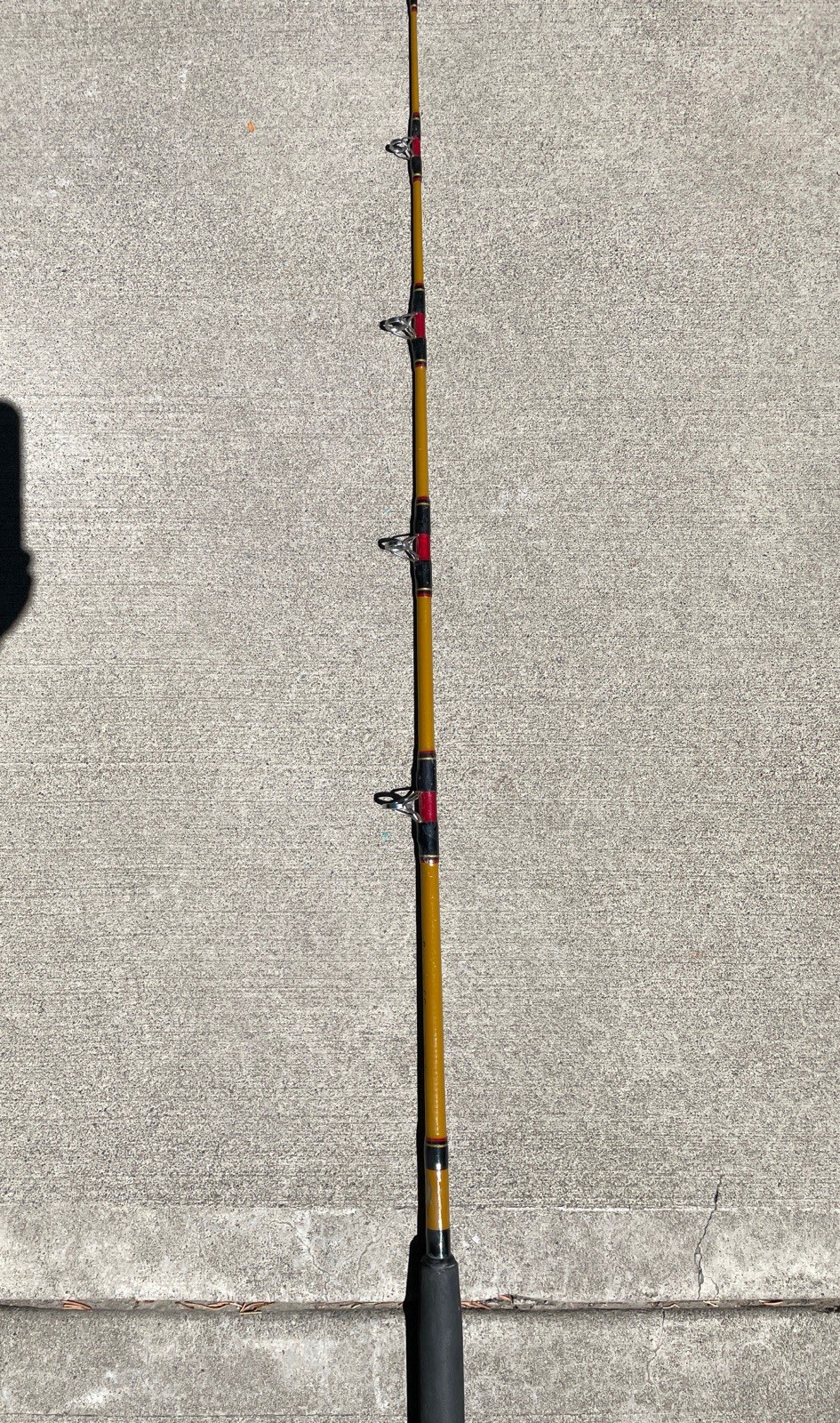 Shakespeare Ugly Stik Tiger 7’ Fiberglass BWC 2200 ML Big Game Fishing Rod