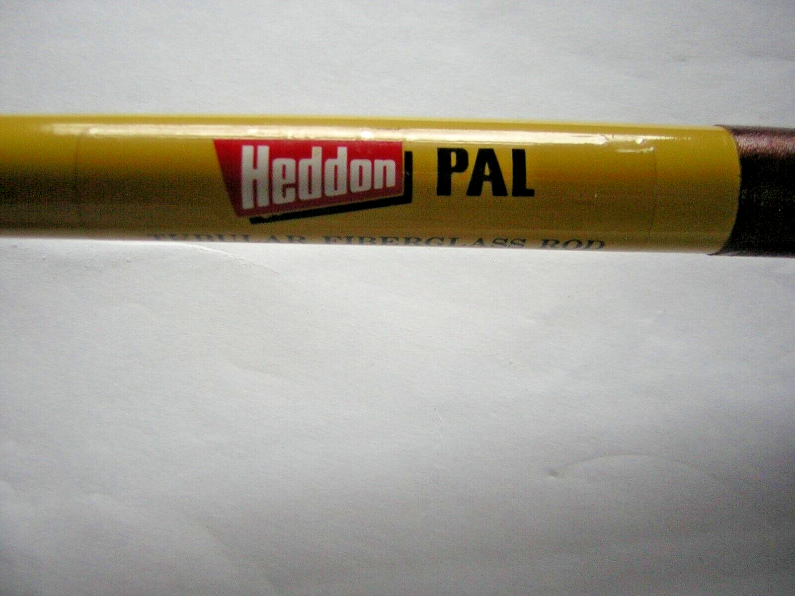 Vintage Heddon Pal Tubular Fiberglass MODEL 8510 Spinning Rod 2-piece & 8 1/2 ft