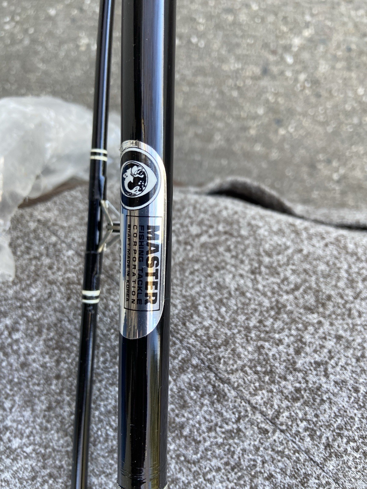 VINTAGE NEVER USED MASTER FISHING TACKLE 6585L 8′ 8″ SURF ROD