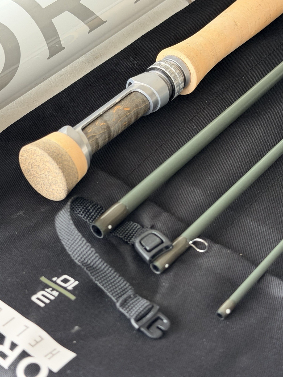 **BEAUTIFUL** 🔥 ORVIS HELIOS-4F. 3wt. 10’ft Flyrod!!🔥 ~NEW 2024~🔥