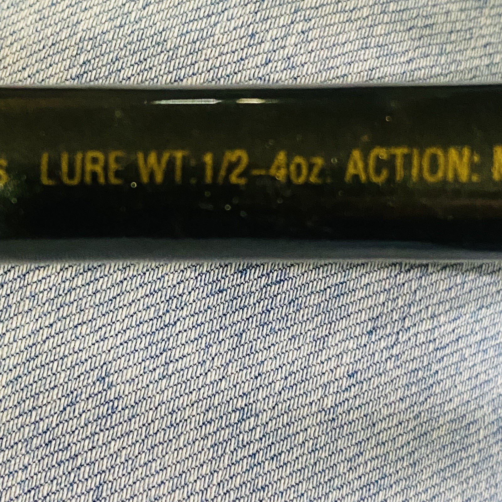 Quantum Trophy Big Water 7’0″ Spinning Rod QTS702MHB 2Pc 15-40lb Med Hvy SHB4