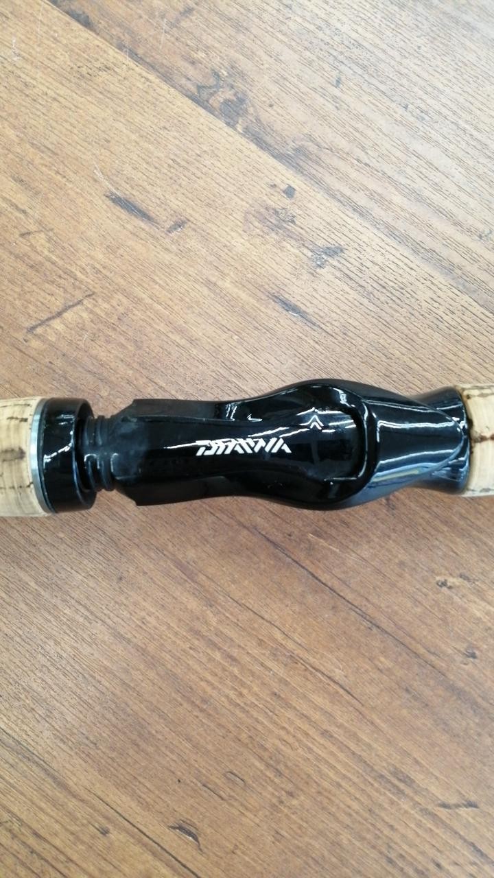 Daiwa Black Label BL-PF6101MLFB Bass Fishing Rod 6’10” (208cm) Medium Heavy
